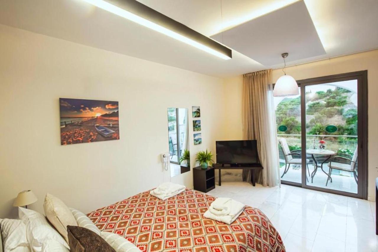Latchi Escape Hotel And Suites Полис Екстериор снимка