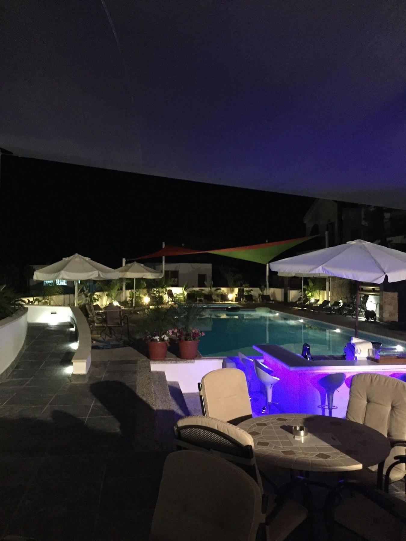 Latchi Escape Hotel And Suites Полис Екстериор снимка